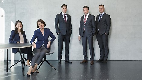 50 Jahre PERI <p>Seit 50 Jahren ist das Familienunternehmen PERI&nbsp;am Markt und seit jeher ein Pionier in der Schalungs- und Ger&uuml;sttechnik. Erfolgreich gemacht hat uns, dass wir bei allem, was wir tun, an den Vorteil unserer Kunden denken.</p><br/>