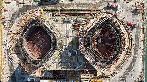 A major challenge: the cross-section of the pylon changes as the height increases – convex at the bottom and concave at the top.