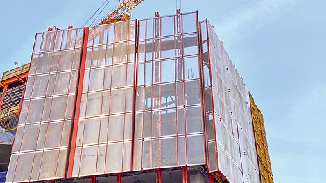 The system’s smart design keeps things simple, using just a small number of panels, and gives you the ability to switch between perforated and solid options right on-site with exchangeable fillers.