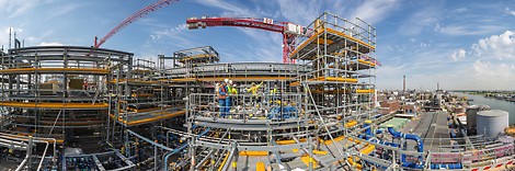 promaintain und Industriegerüstbau Große Anlagenprojekte wie an der Vitamin A-Anlage bei der BASF in Ludwigshafen, haben das Unternehmen stetig vergrößert.