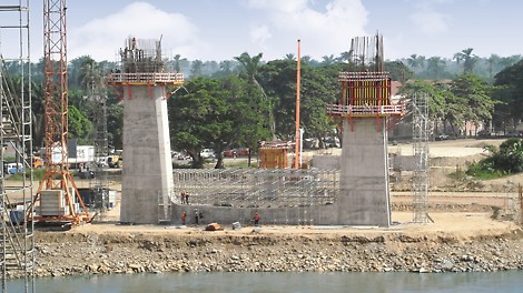 Ponte sobre o Rio Catumbela, Angola