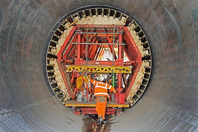 Tunnel Project - Shield Hall Hydraulic formwork used to form Shield Hall tunnel.