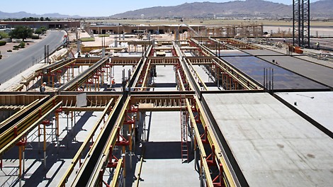 GARAGEDECK Top View