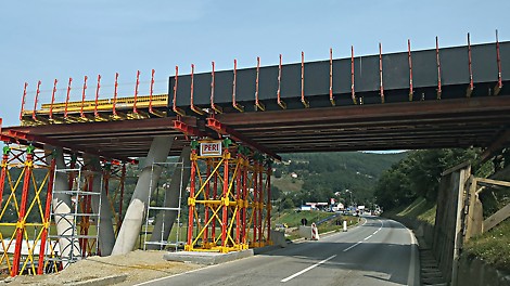 Predmontirani ALPHAKIT tornjevi obezbedili su efikasnu realizaciju projekta i doprineli neometanom odvijanju saobraćaja.