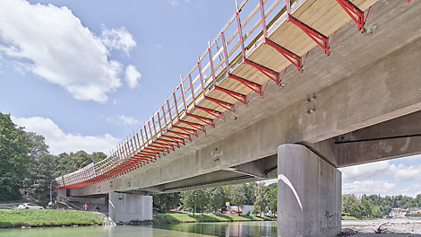 VARIOKIT VGK is the console solution for infrastructure and highrise construction.