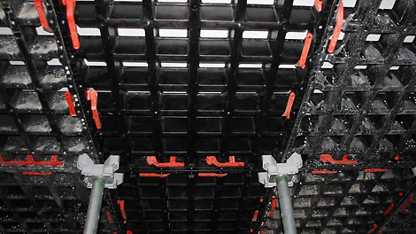 DUO toimi tässä projektissa sekä seinä- että holvimuottina.