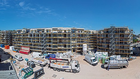 Projektbeispiel Wohnbauprojekt „Louise“, Oranienburg, Deutschland. 25.000 m² PERI UP Fassadengerüst in modularer Bauweise.