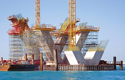 &lt;p&gt;Длиной 1,455 км и шириной 60 м мост соединяет&amp;nbsp;остров Саадият и город Абу-Даби.&lt;/p&gt;<br/>