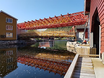 Fedeåna bru VRB fagverksbjelker GT24 trebjelker RCS klatreskinner PERI Prokit sikringsutstyr forskaling stillas engineering infrastruktur