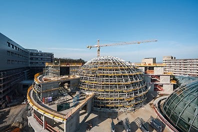 PROKIT EP 110 ist die schnell zu montierende Absturzsicherung für den freien Deckenrand.