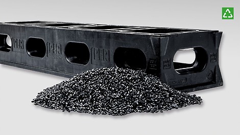 Recyclage du DUO : 100 % recyclable, une production zéro déchet et des émissions réduites. Recyclable et désormais recyclé !<br/>(Image : Groupe PERI)<br/>