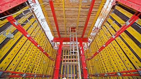 Рабочая платформа ACS гарантирует безопасность и эффективность работ.