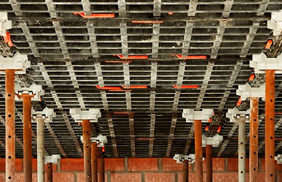 DUO est constitué de Polytech ; ce matériau résiste durablement à l&#039;humidité, il est particulièrement léger et hautement flexible en termes de conception de produit.