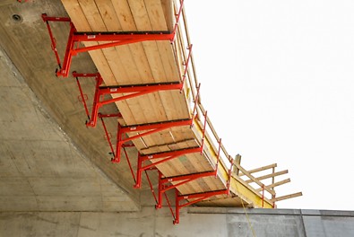 VGK Gesimskappenkonsole: Leichte abgehängte Konsole für Neubau sowie Sanierung von Gesimskappen