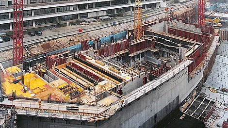 Potsdamer Platz, Berlin, Germany - Climbing formwork with FB 180 climbing brackets and TRIO wall formwork.