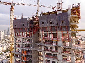 מערכת הגנה היקפית RCS משני צידי הגשר