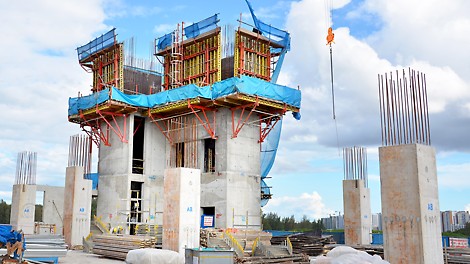Staircase (left) and corewall (right) - rebar work preparation