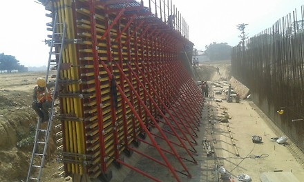 Agra Lucknow Expressway