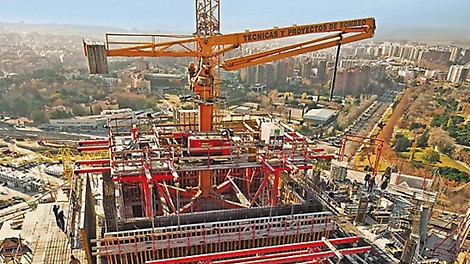 Cuatro Torres Business Area