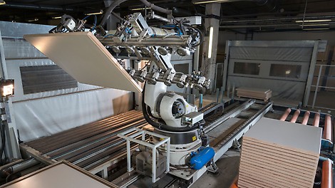 PERI Pave production The production of the PERI Pave production pallets is carried out at a technically high quality level.