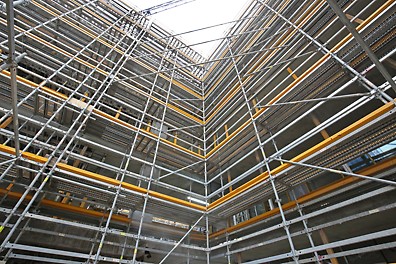 PERI UP in use on the Winstanley Estate project PERI has made significant changes to its scaffolding team, expanding capabilities across all areas.