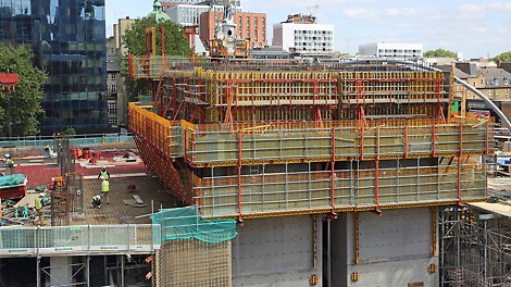 PERI ACS (Automatic Climbing System), deployed with RCS (Rail Climbing System) with VARIO. Shows the very high concrete finish below climbing systems on the North Core.