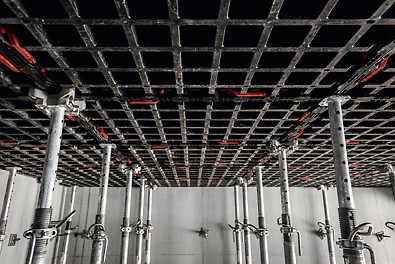 As lajes são formadas pela aplicação horizontal do DUO. (Foto: seanpollock.com)