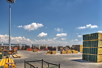The PERI material yard