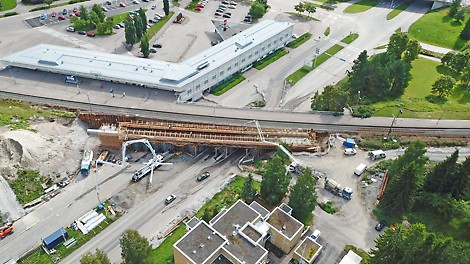 Tainionkosken ratasilta, Imatra Ratasillan valu käynnissä kesällä 2020.