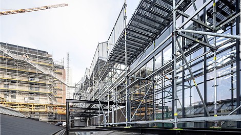 PERI UP scaffolding and access solutions are characterised by adaptability and solution-focused design and overcome the challenges of renovating historic buildings with flying colours. (Photo: PERI SE)