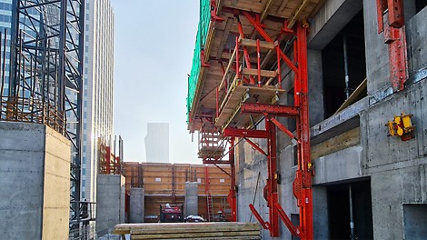 Budowa wieżowca SKYSAWA, Warszawa