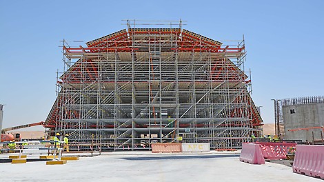 The main Dome being built with PERI UP scaffolding and working platforms