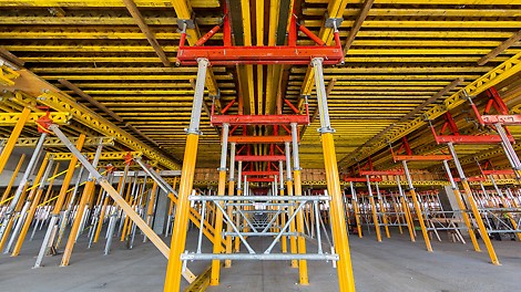 Standard rental components are used to form the beams and support the GARAGEDECK slab tables.