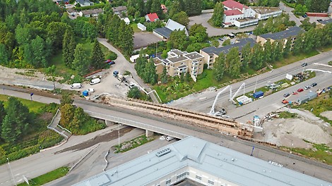 Tainionkosken ratasilta, Imatra Uusi ratasilta on aivan Imatran juna-aseman vieressä.