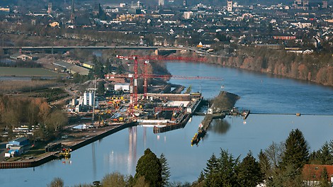 Vom Einlauf- bis zum Auslaufbauwerk weist die neue, zweite Schleuse insgesamt 312&amp;nbsp;m Länge auf.