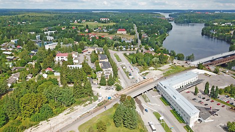 Tainionkosken ratasilta, Imatra Tainionkosken uusi ratasilta rakentuu vanhan ratasillan viereen.