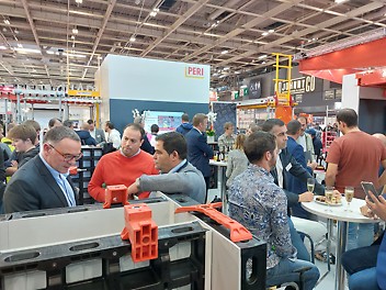 PERI France sur Batimat 2022 : ce retour du salon Batimat a permis à PERI de retrouver avec grand plaisir ses clients, prospects et partenaires commerciaux - toujours dans l’esprit de convivialité PERI. (Photo : PERI France)<br/>