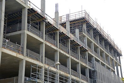 Comprehensive shoring tower with a combination of PD8 &amp; AluBeam &amp; GT Girders