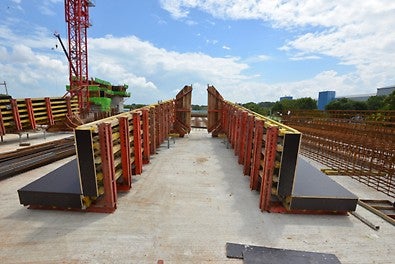 VARIO GT 24 Column Formwork - robust and continuously variable