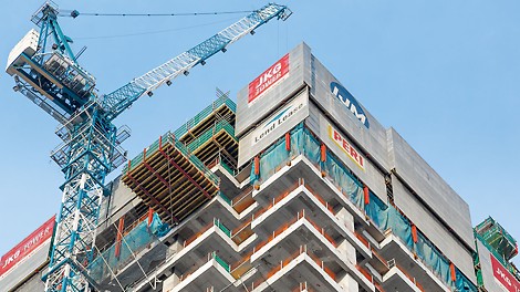 JKG Tower - The RCS landing platform is integrated in the climbing formwork solution JKG Tower, Jalan Raja Laut, Kuala Lumpur - The RCS landing platform is integrated in the climbing formwork solution. Loads are temporarily stored on the landing platform as well as being moved from here into the other storeys.