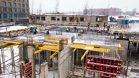 Благодаря уникальной локации домов высотой от 6 до 12 этажей, из пентхаусов с террасами и квартир High Flat, расположенных на последних этажах, откроется замечательный вид на реку и панорамы Финского залива, Лахта-центр и Петровский остров.