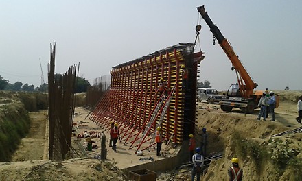 Agra Lucknow Expressway