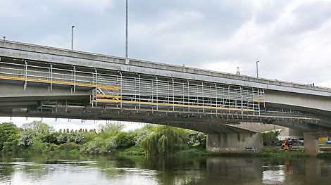 Photo of the A52 Clifton Bridge project showing how PERI UP Easy lightweight scaffolding has been used to repair a bridge in the UK.