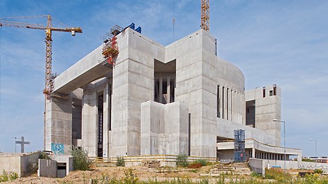 Temple of Divine Providence, Warsaw, Poland - With competence, experience and a comprehensive PERI formwork and scaffolding solution, this extraordinary temple building in Warsaw was efficiently and economically realized.