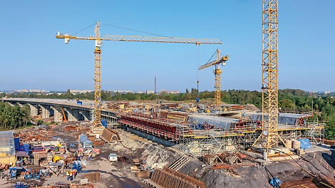 Overpass WA 458 over the A1 Motorway, Gliwice, Poland | Well-thought-out solution facilitated compliance with the planned construction time schedule and budget