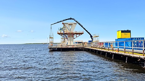 Hailuodon kiinteä yhteys, Huikun silta