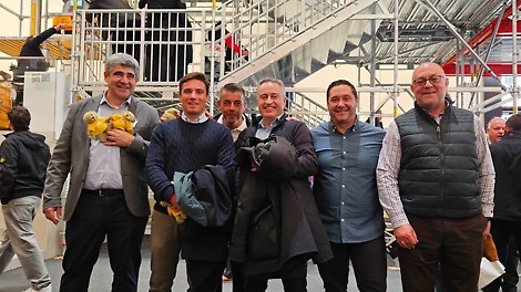 Equipa PERI com clientes