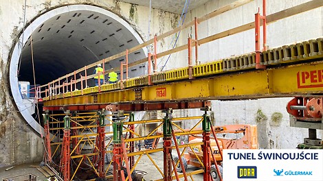 Budowa tunelu pod Świną