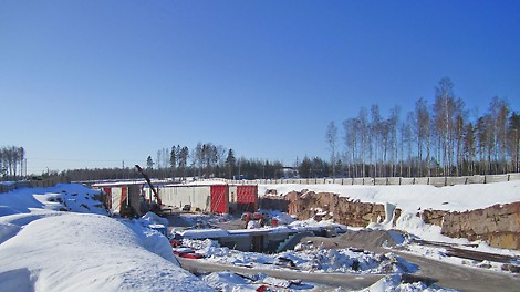 Kivistön aseman tunnelin seinät valettiin MAXIMO- ja TRIO-järjestelmämuoteilla.