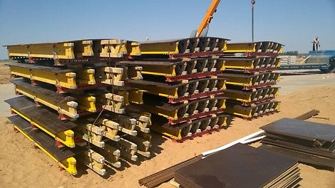 Элементы опалубки для устройства стен